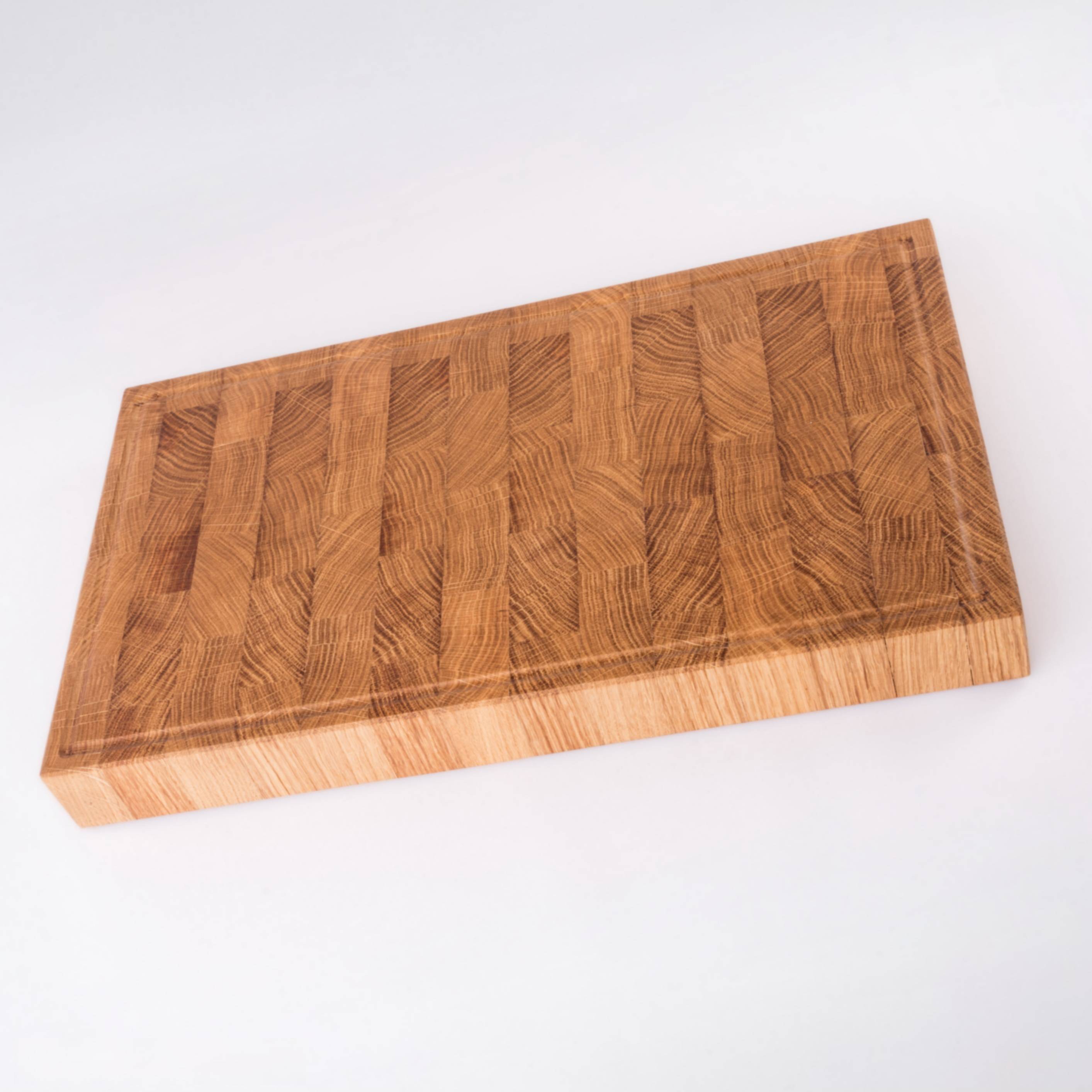Kopfholz-Schneidebrett aus Eiche 3
